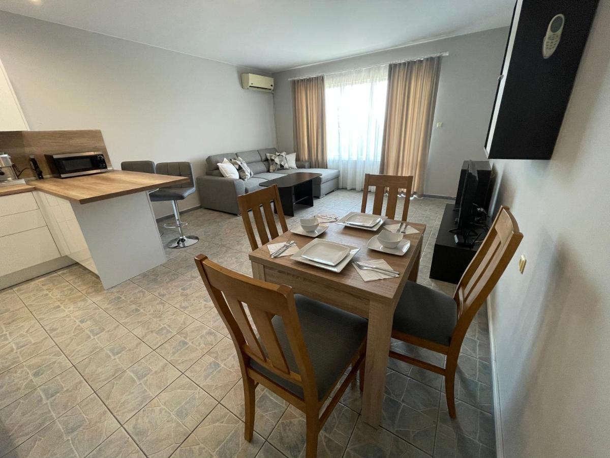 Varna City By Rv Apartments Buitenkant foto